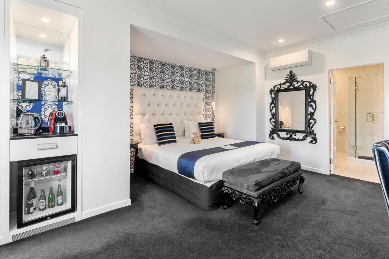 רוטורואה Black Swan Lakeside Boutique Hotel מראה חיצוני תמונה