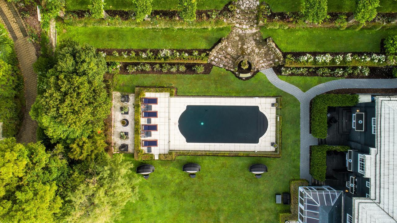 רוטורואה Black Swan Lakeside Boutique Hotel מראה חיצוני תמונה